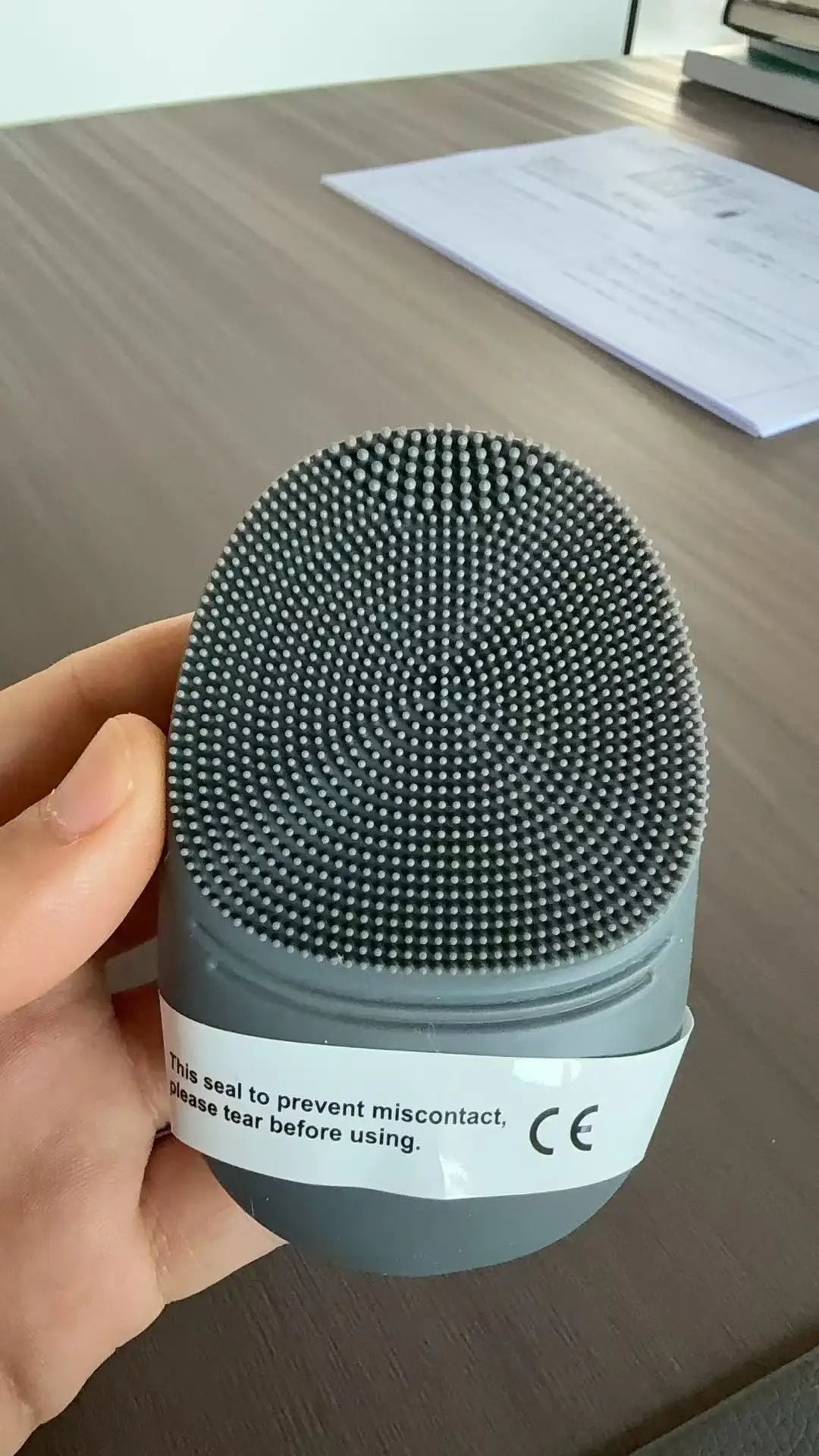 Sonic Silicone Facial Cleansing Brush